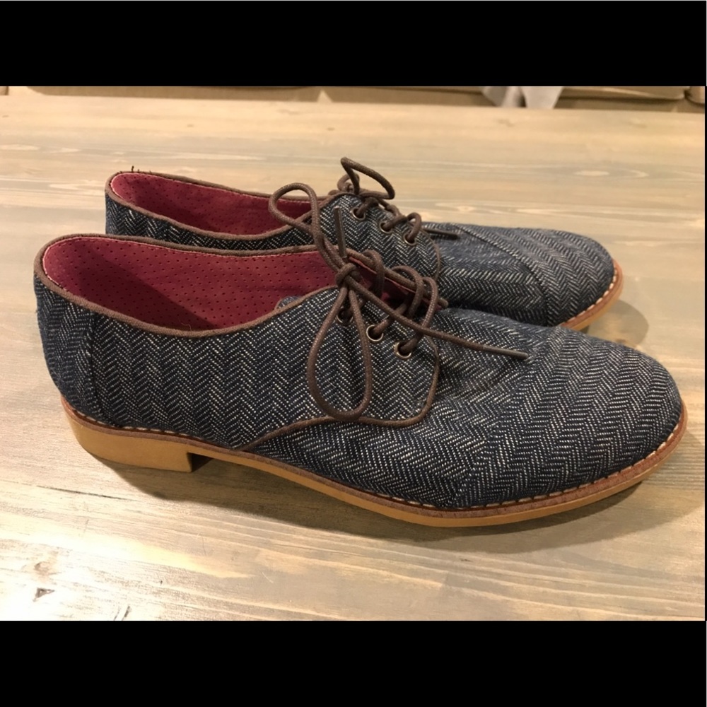 Toms shoes